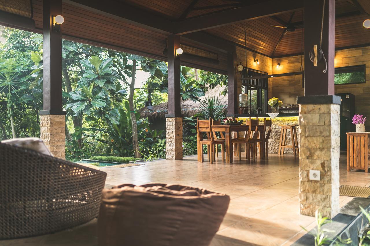 A Priori Villa Ubud Экстерьер фото